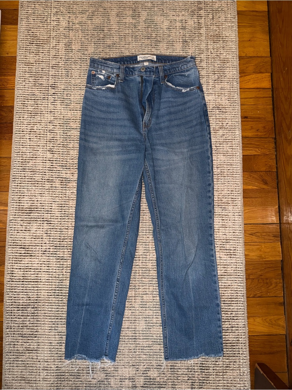 Abercrombie ankle straight ultra high rise